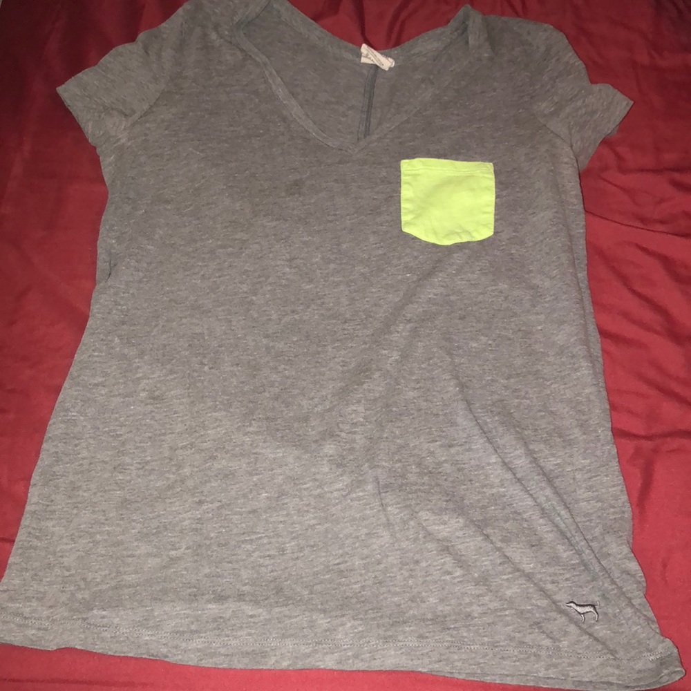 VS pink vneck